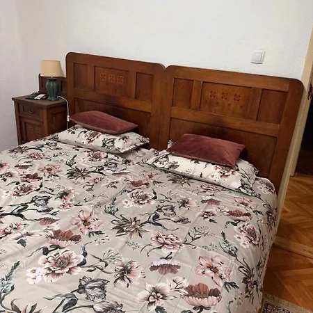 Tri Srca 2 - De Luxe 2 公寓